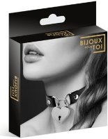 Черный чокер с замком в форме сердца