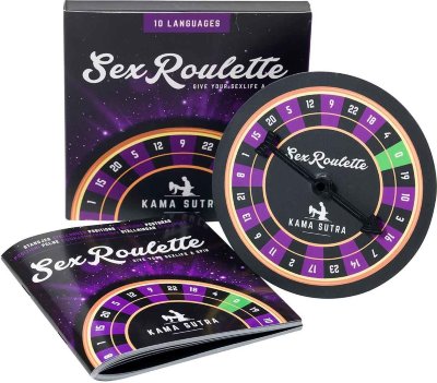 Настольная игра-рулетка Sex Roulette Kamasutra  Цена 2 280 руб. Добавьте новую любимую позу в свою сексуальную жизнь! Sex Roulette — последняя игра от Tease and Please. Крутите рулетку, стрелка указывает на число, которое решает, какое провокационное испытание ждет вас. Следуйте за номером по прилагаемому буклету, и вы узнаете, какую позу для сексуальных приключений Вам предложил случай! В буклете описаны и показаны 24 позы из Камасутры в том числе на русском языке. Сделайте решительный шаг и наслаждайтесь весельем и близостью вместе. Размер игры - 12 X 12 X 1,5 см. Страна: Нидерланды. Материал: бумага.