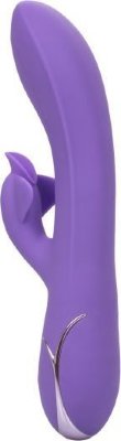 Фиолетовый вибромассажер Inflatable G-Flutter с функцией расширения - 21 см.  Цена 13 514 руб. Длина: 21 см. Диаметр: 3.25 см. Этот девайс для взрослых представляет собой первоклассную автоматическую надувную игрушку, предназначенную для тех, кто ищет настоящие ощущения трепетания, сочетая в себе вибрацию мирового класса и уникальные возможности надувания, предлагаемые линейкой продуктов Insatiable. Вы будете подниматься к новым высотам с каждым дюймом вашего тела, который соприкасается с Inflatable G-Flutter. Внутри спрятаны четыре надувные настройки, обеспечивающие легкое, среднее и высокое надувание, а также особенность пульсирующего надувания. Попробуйте это в сочетании с 7 различными настройками вибрации, и вы исполните все свои желания и многое другое. Вибромассажер изготовлен из ультрамягкого силикона, обеспечивающего приятные и гарнировано безопасные тактильные ощущения. Очень гибкий корпус легко подстраивается под анатомию тела, доставляя удовольствие под любым углом воздействия. Все функции управляются трехкнопочной панелью на стержне игрушки, что делает работу простой и удобной. Силиконовый массажер с USB-подзарядкой поставляется со встроенным дорожным замком, чтобы вы действительно могли взять это устройство с собой куда угодно - без ужасного шума багажа. Ультрасовременная микросхема памяти возобновляет работу последней использованной функции, поэтому вы всегда можете взлететь с того места, где вы в последний раз наслаждались. Батарея работает 40 минут на высокой скорости и 100 минут на низкой, а полная зарядка занимает всего 2 часа. Рабочая длина - 11,5 см. Страна: Китай. Материал: силикон. Батарейки: встроенный аккумулятор.