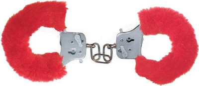 Красные игровые наручники  Цена 2 788 руб. Металлические наручники в съемном пушистом чехле из искусственного меха красного цвета. Замок фиксируется при помощи ключей. Затейте необычную игру. Страна: Китай. Материал: искусственный мех.