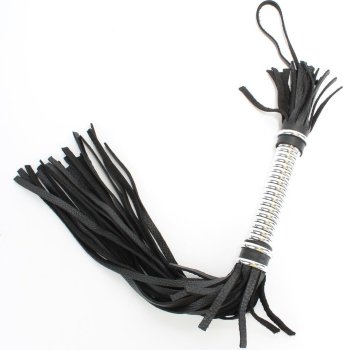 Черная плеть с серебристой ручкой - 44 см.