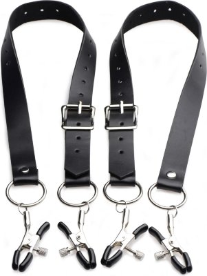 Ремни с зажимами для половых губ Spread Labia Spreader Straps with Clamps Увеличьте интенсивность своих самых извращенных сцен с помощью этих уникальных ремней, предназначенных для того, чтобы обернуть их вокруг бедер, зажать половые губы и раздвинуть их! Этот уникальный набор идеально подходит для доминантных игр, гинекологических ролевых игр, медицинского фетиша или любых других жестких фантазий, которые вы хотите воплотить в жизнь. Он сделает гениталии вашей партнерши сверхчувствительными и беспомощными, как никогда раньше. Ремни имеют бархатистую мягкую внутреннюю подкладку и оснащены пряжками для регулировки посадки на бедрах. Зажимы с резиновыми наконечниками оснащены винтами, которые регулируют их давление. Проявите творческий подход к своим сценариям БДСМ! Размер ремней регулируется от 40,6 до 71 см. Страна: Китай. Материал: искусственная кожа, металл.