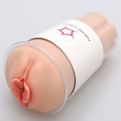 Мастурбатор-вагина Naked Factory V-04  Цена 6 366 руб. Длина: 15 см. Диаметр: 8.5 см. Мастурбатор от корейского бренда Naked Factory отличается детальной проработкой и реалистичностью. Его внутренняя текстура состоит из бугорков и выступов, которые тянутся до самого конца, стимулируя пенис по всей длине. Изюминкой этой серии является рукав мастурбатора помещённый в прозрачную чашу-стакан. Материал секс-игрушки изготовлен из термопластичного эластомера премиум качества. Он обладает высокой эластичностью, что позволяет ему растягиваться и возвращаться в исходную форму без потери плотности. Этот материал не содержит фталатов, безопасен для тела и прост в уходе. Страна: Корея. Материал: термопластичный эластомер (TPE).