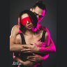Красная маска Shy