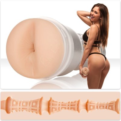 Мастурбатор-анус Fleshlight Girls - Riley Reid Euphoria  Цена 16 540 руб. Длина: 25 см. Мягкий, как настоящий анус, упругий и плотно обхватывающий любовный канал с особым рельефом для большого наслаждения - это Riley Reid Euphoria. Мастурбатор-анус - точная копия-слепок прелестей знаменитой актрисы Райли Рейд, снимающейся в фильмах для взрослых. Она может стать любимой шалуньей и для вас. Мастурбатор сделан в виде пластиковой колбы с мягкой, нежной и упругой вставкой из очень реалистичного материала, на ощупь напоминающего женскую кожу. Эта игрушка способна подарить вам невероятно чувственный эротический массаж. Вставка с любовным каналом вынимается и легко моется, так что вам не нужно будет останавливаться и прерываться в финале эротической игры. С игрушкой можно использовать любые смазки на водной основе, чтобы сделать скольжение легким и захватывающим. После мытья рекомендуется присыпать игрушку тальком, так она будет радовать вас очень долго. Страна: Китай. Материал: Super Skin.