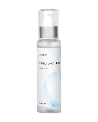 Увлажняющий гель на водной основе Hyaluronic Acid - 100 мл.  Цена 2 935 руб. Увлажняющий гель Hyaluronic Acid Moisturizing Gel - идеальный гель с естественной обволакивающей текстурой для комфорта ваших интимных отношений. Подходит для дуэта, двойного соло и одиночного использования. Обеспечивает продолжительное скольжение благодаря гиалуроновой кислоте, которая также помогает поддерживать увлажняющую пленку на коже и компенсировать сухость влагалища. Экстракт ромашки способствует снятию раздражений и профилактике воспалений. Увлажняющий гель Hyaluronic Acid Moisturizing Gel - лучший выбор для вас и вашего партнера. Этот гель повышает комфорт и удовольствие, сохраняя при этом естественные ощущения во время близости. pH геля составляет 5,9 ода, глицерин, бутилен гликоль, карбомер, триэтаноламин, гиалуроновая кислота, экстракт ромашки, полиакрилат натрия, этилендиаминтетрауксусная кислота, каприлгидроксаминовая кислота. Страна: США. Объем: 100 мл.