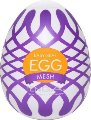 Мастурбатор-яйцо MESH Длина: 6.1 см. Ромбики удовольствия! Ромбовидный рельеф заставит вас почувствовать, удовольствие каждой частичкой тела. Доставьте себе феноменальные, ни с чем несравнимые, ощущения с Tenga Egg! Это яичко с секретом. Снимите пленку с помощью отрывного лепестка и откройте яйцо. Внутри вы найдете упаковку с лубрикантом и супермягкую, сверхэластичную секс-игрушку. Нанесите лубрикант внутрь силиконового яичка. Оденьте и наслаждайтесь! Эти яички прекрасно растягиваются в длину и принимают форму любого пениса. Совершайте рукой знакомые движения, получая дополнительное фантастическое удовольствие! Двойное кольцо на входе обеспечивает приятное проникновение и тесное облегание. Натяжение и внутренняя фактура позволяют Tenga Egg ласкать одновременно ствол и головку, а потом довести вас до самого глубокого и насыщенного оргазма. Tenga Egg также предлагает восхитительный бонус. Яичко можно вывернуть, одеть на ладонь и ласкать любые чувственные зоны мягким, нежным рельефом - вашей девушке тоже понравится. Страна: Япония. Материал: тканевая основа.