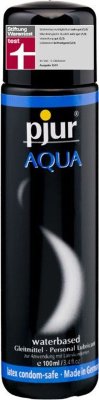 Увлажняющий лубрикант pjur AQUA - 100 мл. Этот лубрикант от Pjur идеален для ежедневного использования, поскольку состоит лишь из безопасных для здоровья и тщательно подобранных ингредиентов – никаких нефтепродуктов, жиров, масел и парфюмерных добавок. Он прекрасно увлажняет кожу, защищает её от микротравм, а также гарантирует отличное скольжение. Смазку Pjur AQUA на водной основе можно использовать для смазывания половых органов перед вагинальным сексом, равно как и для эротического массажа. Нежная текстура смазки – гарантия отсутствия ощущения липкости на коже после применения. Страна: Германия. Объем: 100 мл.