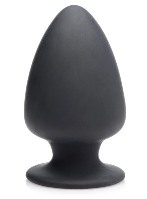 Черная мягкая анальная пробка Squeezable Medium Anal Plug - 11 см. Длина: 11 см. Диаметр: 6.4 см. Squeeze-It Silicone Anal Plug - эта мягкая и гибкая анальная пробка позволяет вставлять ее легко и с удовольствием! Этот современный анальный аксессуар невероятно гибок и может сжиматься и менять форму, чтобы полностью удовлетворить ваши желания. Наслаждайтесь классической широкой каплевидной формой или придайте ей более конусообразную форму, которая будет легко вставляться. Пробка изготовлена с использованием термореактивной технологии, её можно охладить в холодильнике, сделав холодной и твердой, или нагреть в микроволновой печи или кипящей воде, чтобы сделать её теплой и податливой. Страна: Китай. Материал: силикон.