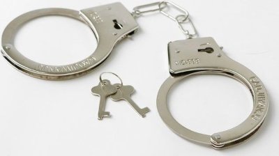 Серебристые наручники с ключиками  Цена 433 руб. Металлические наручники с ключиками. Страна: Китай. Материал: металл.
