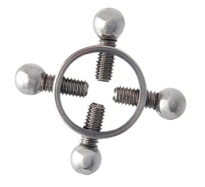 Серебристые зажимы для сосков на винтах  Цена 2 912 руб. Диаметр: 3 см. Серебристые зажимы для сосков на винтах (2 штуки в комплекте). Страна: Китай. Материал: металл.