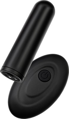 Черная перезаряжаемая вибропуля с пультом ДУ RealStick CALIBER Длина: 7 см. Диаметр: 2 см. Вибропуля с 10 режимами вибрации и удобным пультом дистанционного управления. Позволяет легко контролировать интенсивность и ритм, добавляя новые грани удовольствия. Вставляется в фаллоимитаторы RealStick CALIBER вместо заглушки. Страна: Китай. Материал: пластик. Батарейки: встроенный аккумулятор.