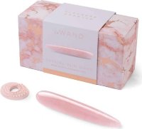 Массажер Le Wand Crystal Slim Wand из розового кварца