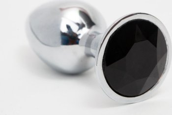 Серебристая анальная пробка с черным кристаллом - 8,2 см.