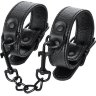 Узкие черные наручники на сцепке