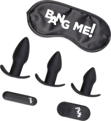 Набор для анальной стимуляции 28X Backdoor Adventure Remote Control 3 Piece Butt Plug Vibe Kit Исследуйте мир анальных игр с этим набором приключений! В этот необычный комплект входит трио анальных пробок, вибропуля с 7 режимами, пульт ДУ и атласная повязка на глаза - все, что вам нужно, чтобы побаловать себя и поэкспериментировать со своей попкой! Три анальные пробки полые и подходят к прилагаемой вибрирующей пуле, поэтому вы можете добавить немного удовольствия своему анальному развлечению! Каждая пробка изготовлена из шелковистого и гладкого силикона премиум-класса для роскошного анального заполнения и не содержит фталатов, что обеспечивает безопасность для здоровья и отсутствие беспокойства! Входящая в комплект вибрирующая пуля имеет 4 уровня интенсивности и 7 режимов вибрации, которыми вы можете наслаждаться. Пролистывайте каждую функцию с помощью кнопки питания или прилагаемого беспроводного пульта управления для удобной настройки во время игры. Благодаря водонепроницаемости IPX7 эту пулю легко чистить и можно принимать душ. Ослепите своего возлюбленного удобной атласной повязкой на глаза и улучшите его осязание! Это идеальное решение для пар, которые хотят добавить атмосферу таинственности и пикантности в свою спальню. В комплекте: вибропуля, 3 полые пробки, пульт ДУ. Длина вибропули - 7,6 см, диаметр - 2 см. Длина малой пробки - 6,4 см, рабочая длина - 5,7 см, диаметр - 2,8 см. Длина средней пробки - 8 см, рабочая длина - 7 см, диаметр - 3,2 см. Длина большой пробки - 9 см, рабочая длина - 8,4 см, диаметр - 3,3 см. Страна: Китай. Материал: анодированный пластик, силикон. Батарейки: встроенный аккумулятор.