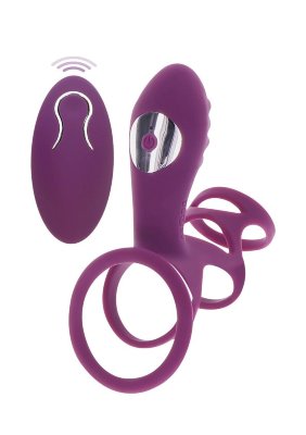 Фиолетовая эрекционная вибронасадка Halo Halo C-Ring Sleeve Длина: 6.2 см. Хотите получать удовольствие одновременно? Тогда это эрекционное виброкольцо доставит вам истинное наслаждение. Вибронасадка Halo Halo C-Ring Sleeve усиливает и продлевает эрекцию. Ребристый виброэлемент стимулирует клитор и одновременно распространяет вибрации на пенис. Вибрация удобно управляется с помощью дистанционного пульта. Сделанная из шелковистого силикона, насадка надежно фиксируется на мошонке и остается на месте даже во время самых активных фрикций. Наслаждайтесь хорошими эмоциями с вибронасадкой Halo Halo C-Ring Sleeve и получите двойное удовольствие. Страна: Китай. Материал: силикон. Батарейки: встроенный аккумулятор.