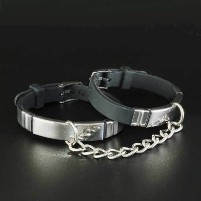 Черные силиконовые наручники с серебристой цепочкой  Цена 1 441 руб. Наручники изготовлены из силикона черного цвета и соединены цепочкой. Длина наручника - 22 см, ширина - 1 см. Страна: Россия. Материал: металл, силикон.