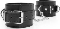 Черные оковы на регулируемых ремешках с цепочкой