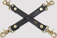 Черный фиксатор для манжет Bound to You Faux Leather Hogtie