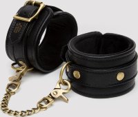 Черные оковы на ноги Bound to You Faux Leather Ankle Cuffs