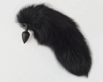 Черная анальная пробка с хвостом из черного песца  Цена 2 547 руб. Диаметр: 2.8 см. Анальный плуг с натуральным пушистым хвостиком. Плуг изготовлен из приятного на ощупь материала TЭП, который мгновенно принимает температуру тела, что в сочетании с эргономичной формой обеспечит комфортное и безопасное использование. Ножка плуга изготовлена из ABS. Длина хвоста в пределах 30 см. После транспортировки расчесать хвост против шерсти. Длина хвоста - около 30 см. Страна: Россия. Материал: термопластичный эластомер (TPE).