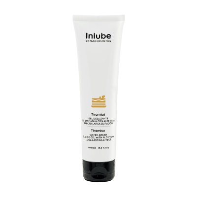 Водный лубрикант Nuei Inlube с алоэ вера и ароматом тирамису - 100 мл. Inlube - интимный лубрикант на водной основе с гелевой текстурой обеспечивает максимально длительное скольжение и естественные ощущения. Роскошное шелковистое прикосновение и эксклюзивная формула гелей Inlube удивят вас своим длительным эффектом. Лубрикант содержит в своем составе алоэ вера, которое оказывает смягчающее и успокаивающее действие для лучшего ухода за интимными зонами. А также обладает интенсивным и соблазнительным ароматом тирамису, не оставляющим послевкусия. Веганская формула на водной основе не содержит парабенов, сахара и глютена. Нанесите Inlube de Nuei на руку или интимную область и аккуратно распределите. Вы можете применять его повторно столько раз, сколько пожелаете. вода, глицерин, сок листьев алоэ барбаденсис, ароматизатор, гидроксиэтилцеллюлоза, бензоат натрия, сорбат калия, цитрат натрия, лимонная кислота, сахарин натрия, фосфат натрия, полисорбат 60 , фосфат натрия, корица, лимонен, бензиловый спирт, динатриевая соль ЭДТА. Страна: Испания. Объем: 100 мл.