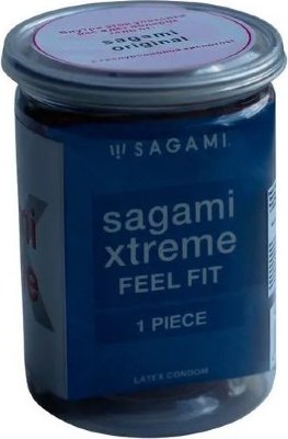 Набор презервативов Sagami Xtreme Weekly Set  Цена 1 470 руб. Набор латексных презервативов Weekly Set состоит из 7 видов популярных презервативов Sagami и саше смазки. В набор входят: Sagami Xtreme 0,04 мм ультратонкие (4 шт.), Sagami Xtreme Cobra (1 шт.), Sagami Xtreme Feel Long (1шт.), Sagami Xtreme Feel Fit (1шт.), гель-лубрикант Sagami Original (3 гр.). Страна: Япония. Материал: латекс.