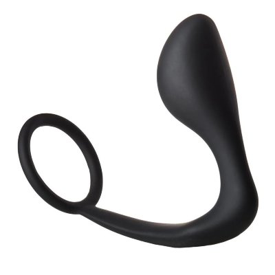 Черное эрекционное кольцо с анальной пробкой Anal Plug With Cockring Длина: 12 см. Черное эрекционное кольцо с анальной пробкой. Оно сделано из гладкого силикона. Пробка движется вперед и назад, массируя простату с каждым толчком бедер. Прикрепленное кольцо можно разместить вокруг пениса, мошонки или и того, и другого для длительного эффекта. Диаметр пробки - 3,4 см. Страна: Китай. Материал: силикон.