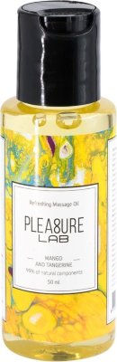 Массажное масло Pleasure Lab Refreshing с ароматом манго и мандарина - 50 мл. Refreshing Massage Oil (манго и мандарин) с эфирным маслом-афродизиаком (лайм) мягко тонизирует и возбуждает яркими обертонами цитрусовых. Способ применения: аккуратно нанесите масло на свои ладони и медленно продвигайтесь массирующими движениями от ступней к спине и плечам партнера. Масло обеспечит легкое скольжение рук во время массажа, а воздействие на эрогенные зоны тела принесет максимальное расслабление и удовольствие. Подходит для самомассажа. аккуратно нанесите масло на свои ладони и медленно продвигайтесь массирующими движениями от ступней к спине и плечам партнера. миндальное масло, оливковое масло, масло виноградных косточек, масло персиковых косточек, парфюмерная композиция, эфирное масло мандарина, эфирное масло лайма, СК-СО2 экстракты (розмарин, алое-вера, яблоко, виноград, эхинацея, лопух), натуральный антиоксидант (токоферол (смесь), бета-ситостерол, сквален), витамин Е. Страна: Россия. Объем: 50 мл.