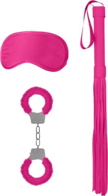 Розовый набор для бондажа Introductory Bondage Kit №1  Цена 3 022 руб. Introductory Bondage Kit #1 – набор, состоящий из 3 предметов для эротических ролевых игр и практик БДСМ. В комплекте: наручники, маска, плеть. Страна: Китай. Материал: искусственная кожа.