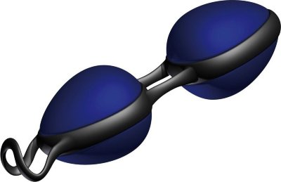 Синие вагинальные шарики Joyballs Secret  Цена 3 743 руб. Диаметр: 3.7 см. Новинка для чувственной тренировки. Вагинальные шарики, выполненные из 100% силикона со смещенным центром тяжести, с эргономичной формой для чувственного перемещения в оба направления. Специальная форма предназначена для более комфортного введения, а двойная петля-цепь лучше тренировать внутренние отделы женских половых мышц при тренировке. Страна: Германия. Материал: силикон.