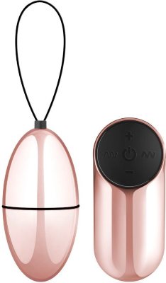 Розовое виброяйцо New Vibrating Egg с пультом ДУ  Цена 9 791 руб. Длина: 7 см. Диаметр: 3.4 см. Vibrating Egg – беспроводное виброяйцо с дистанционным управлением при помощи пульта, имеет 10 различных режимов вибрации. Возможна регуляция режимов от мягкого, щекочущего вибрирования до мощной пульсирующей вибрации. Вибромассажер универсален. Подходит как для внешней, так и для внутренней стимуляции. Его можно погружать во влагалище или анус. Он подходит для стимуляции клитора, половых губ, сосков, головки пениса, мошонки. Контролируется уровень вибрации с помощью кнопок на пульте управления. Шнур служит для более удобного изъятия. Страна: Китай. Материал: анодированный пластик (ABS). Батарейки: 2 шт., тип AAA.