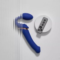 Синий безремневой страпон Multi Orgasm Bendable Strap-On size L с клиторальной стимуляцией