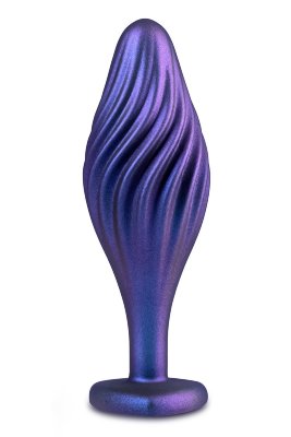 Фиолетовая анальная пробка с кристаллом-сердцем Matrix Swirling Bling Plug - 11,4 см. Длина: 11.4 см. Диаметр: 3.5 см. Фиолетовая анальная пробка с кристаллом-сердцем Matrix Swirling Bling Plug. Выполнена из нежнейшего силикона. Страна: Китай. Материал: силикон.