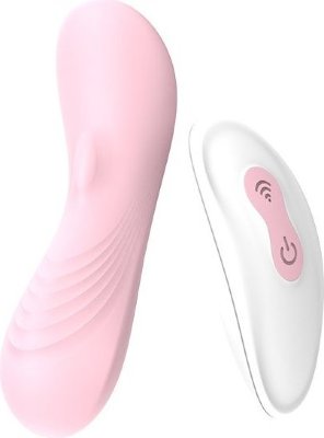Розовый клиторальный стимулятор REMOTE LAY-ON VIBE  Цена 4 877 руб. Длина: 10.5 см. Диаметр: 3.5 см. Remote Lay-on Vibe - это компактный стимулятор клитора с беспроводным пультом дистанционного управления. Lay-on имеет мощный мотор, который имеет 9 различных моделей вибрации для максимального удовольствия. Не требует батареек и заряжается с помощью USB-провода (в комплекте). Страна: Китай. Материал: силикон. Батарейки: встроенный аккумулятор.