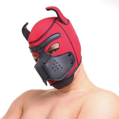 Красная неопреновая БДСМ-маска Puppy Play  Цена 3 617 руб. Ролевая BDSM-маска выполнена из неопрена. Мягкий материал обеспечит удобное нахождение внутри маски, ограничивая органы чувств, делает образ покорным. Универсальный размер подойдёт как женщинам, так и мужчинам. Съёмный нос отстёгивается, маску можно использовать с ним и без него. Маска отлично впишется в экстравагантный образ и послужит аксессуаром. Идеально подойдёт для BDSM-практик , послужит отличным инструментом для ролевых игр , также придётся по вкусу любителям игр с подчинением и доминированием. Страна: Китай. Материал: неопрен.