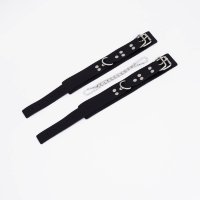 Черные кожаные оковы с регулируемыми ремешками