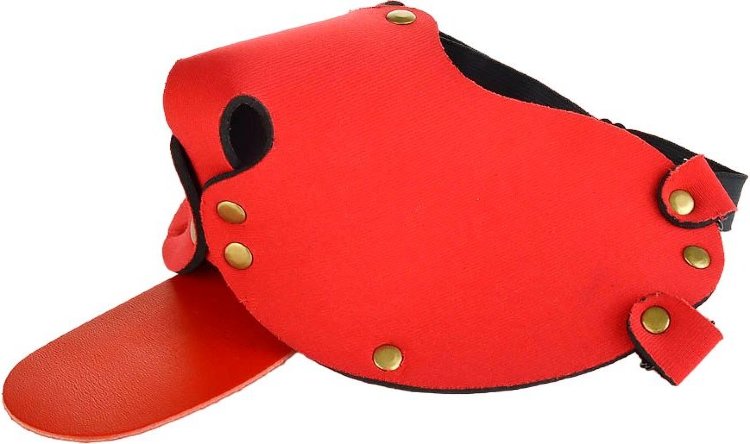 Красная неопреновая маска Дог