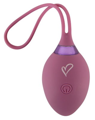 Фиолетовый вагинальный шарик ROVANA RC Love Ball  Цена 7 450 руб. Длина: 15 см. Диаметр: 3.9 см. Виброшарик ROVANA RC Love Ball ублажает вас глубокими вибрациями во влагалище. Приятная стимуляция и эффективная тренировка тазового дна идеально сочетаются. Тихо и незаметно, чтобы никто не заметил! Вы можете наслаждаться этим тайным интенсивным удовольствием в любом месте и в любое время - и удобно управлять им с помощью пульта дистанционного управления. 10 режимов вибрации с 6 интенсивностями предлагают большое разнообразие и подходящую динамику для любых потребностей. Маленький пульт дистанционного управления с радиусом действия 6 метров может также управляться вашим партнером. Идеально подходит для игр с сюрпризом и контролем дома и в дороге! Рабочая длина - 6 см. Страна: Китай. Материал: силикон. Батарейки: встроенный аккумулятор.