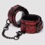 Красно-черные наручники Reversible Faux Leather Wrist Cuffs  Цена 9 956 руб. - Красно-черные наручники Reversible Faux Leather Wrist Cuffs