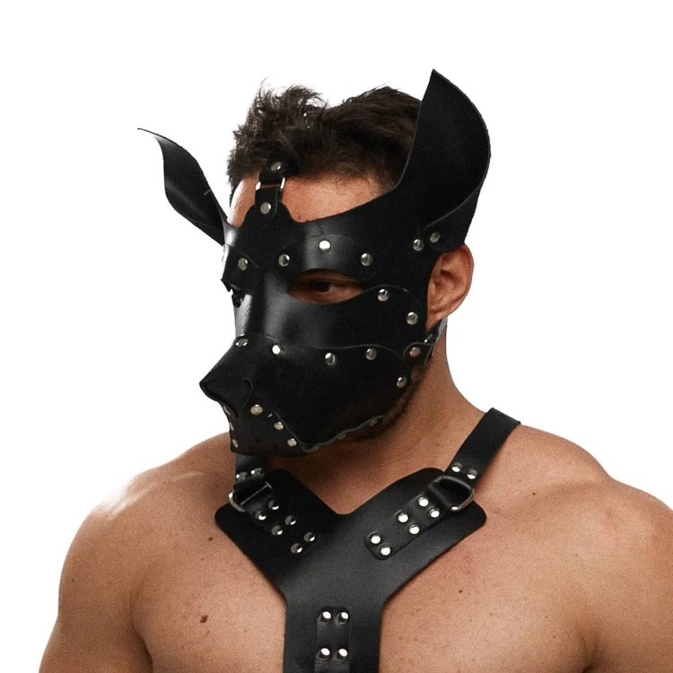 Черная кожаная маска «Собака»