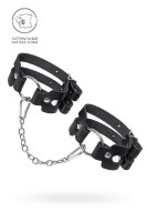 Черные кожаные оковы из двух ремешков